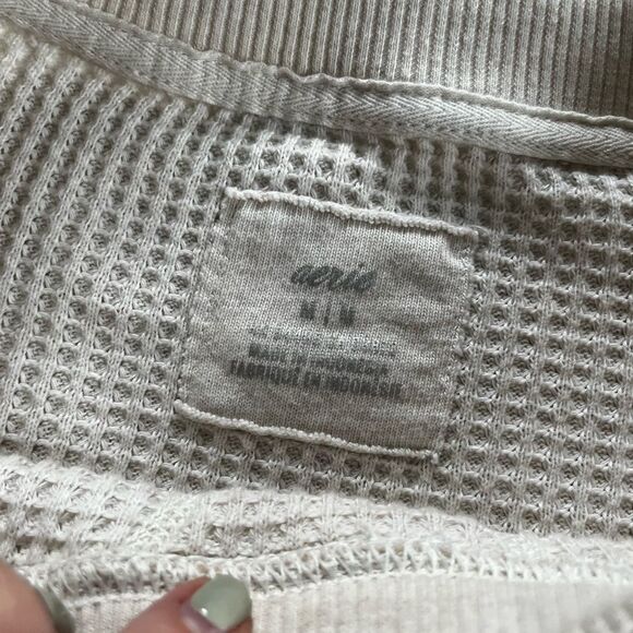 Aerie cream waffle knit sweater size medium - Picture 3 of 5